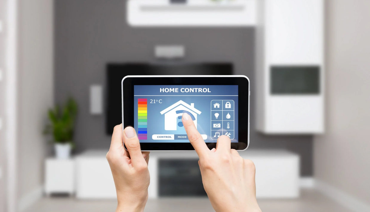 Pros and Cons of Smart Home Technology